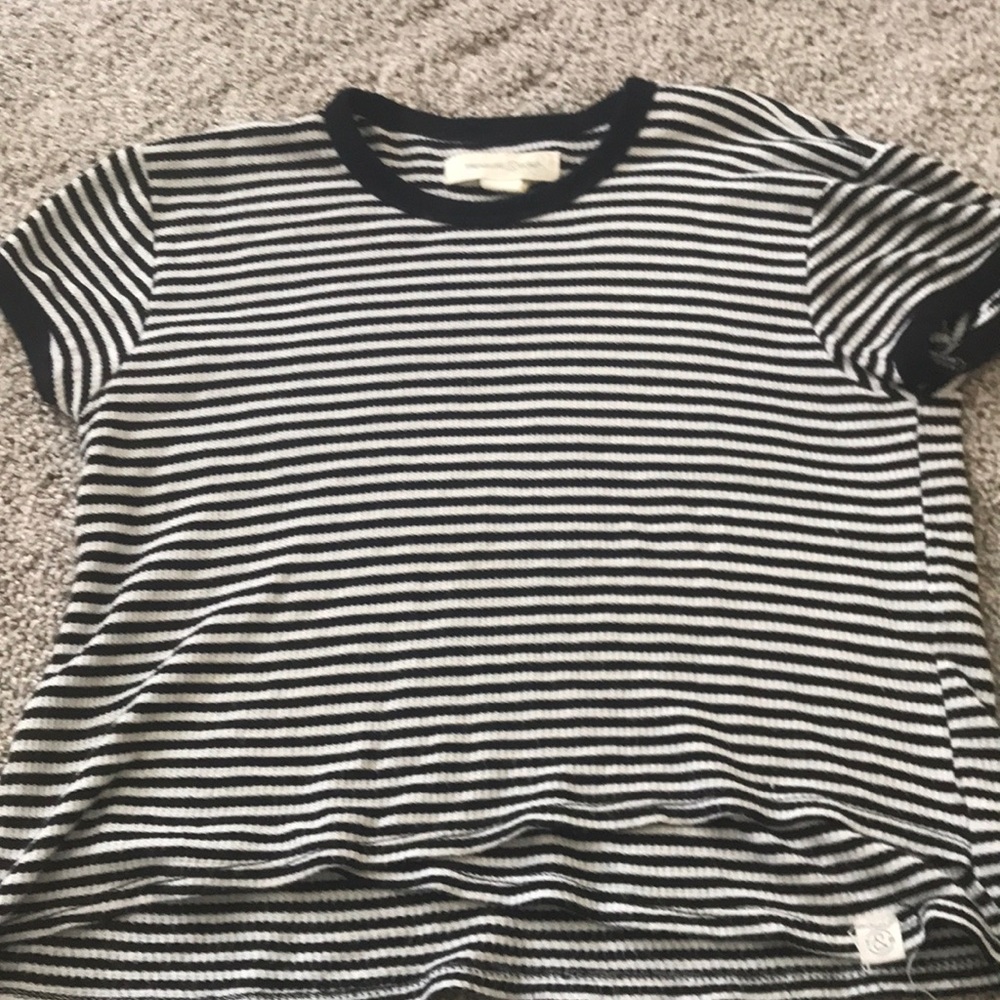 SMALL STRIPED SHIRT FROM F21❤️